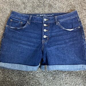 M Jeans by Maurices Dark Denim Mid Rise Jean Short 12 Button Fly Distressed NWOT